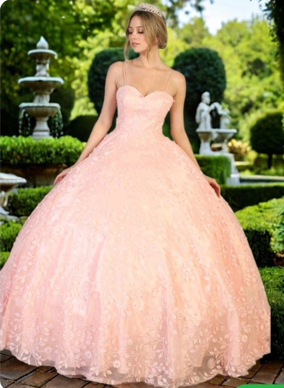 Vestido blush con lentejuelas blush